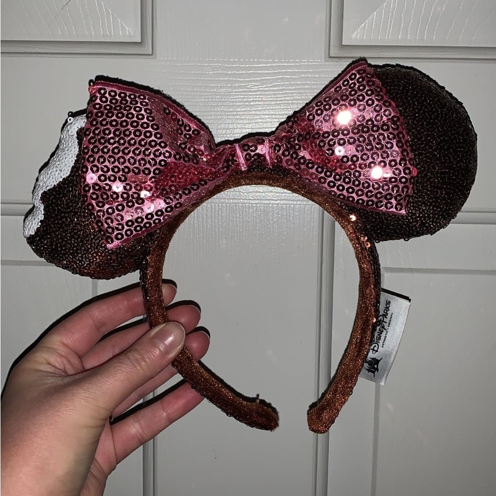Disney parks Mickey ice cream bar ears